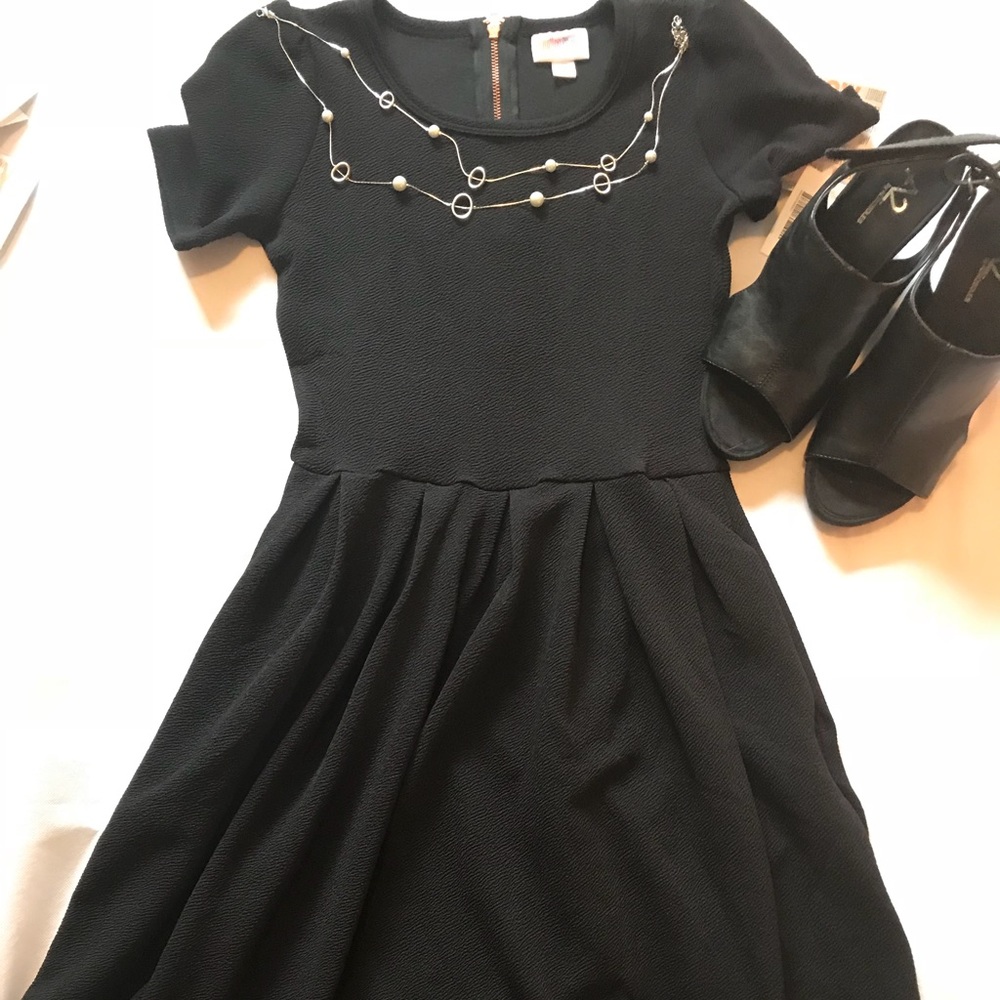 Lularoe Amelia Dress Black XS NWT